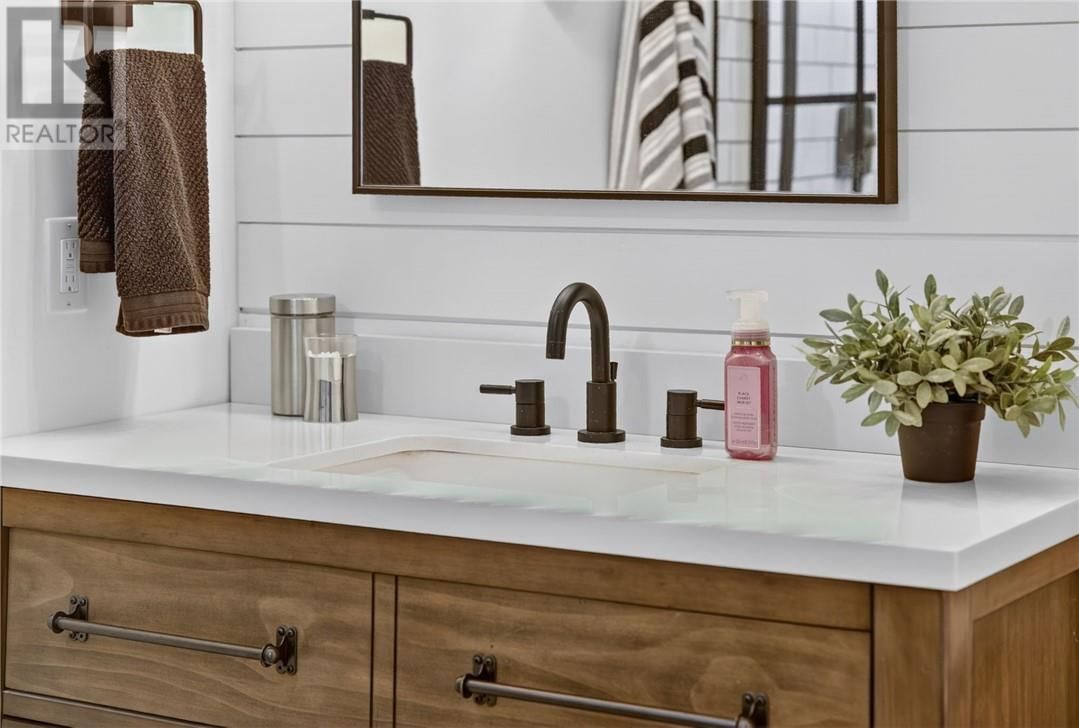 1014 TOYA COURT Image 53