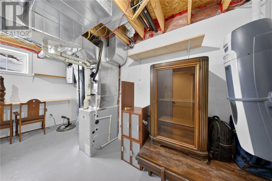 1014 TOYA COURT Image 54