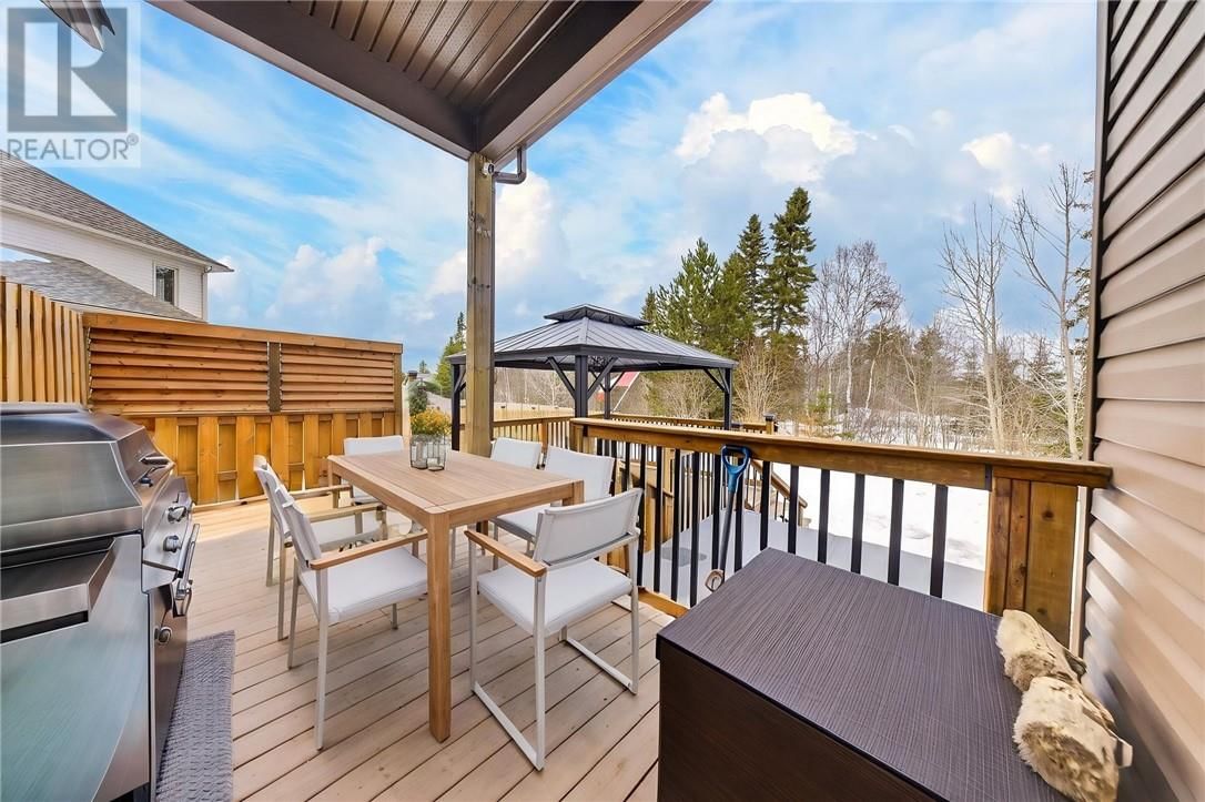 1014 TOYA COURT Image 62