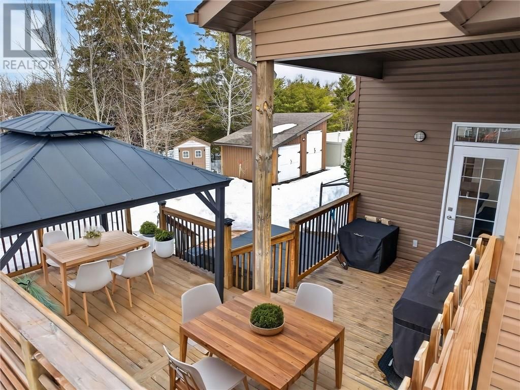 1014 TOYA COURT Image 63