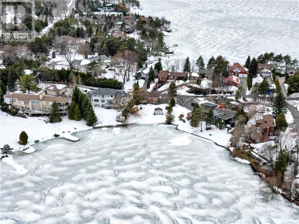 488 LAKE POINT CRT Image 10