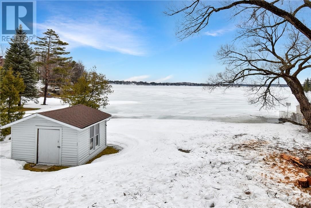 488 LAKE POINT CRT Image 8