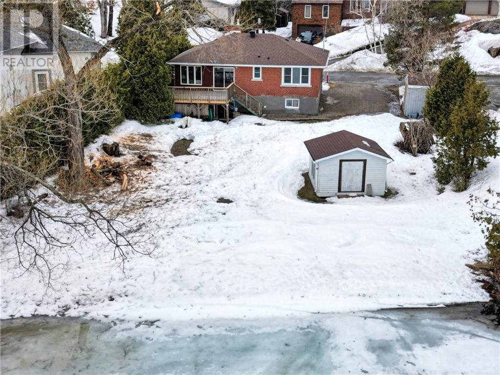 488 LAKE POINT CRT Image 9