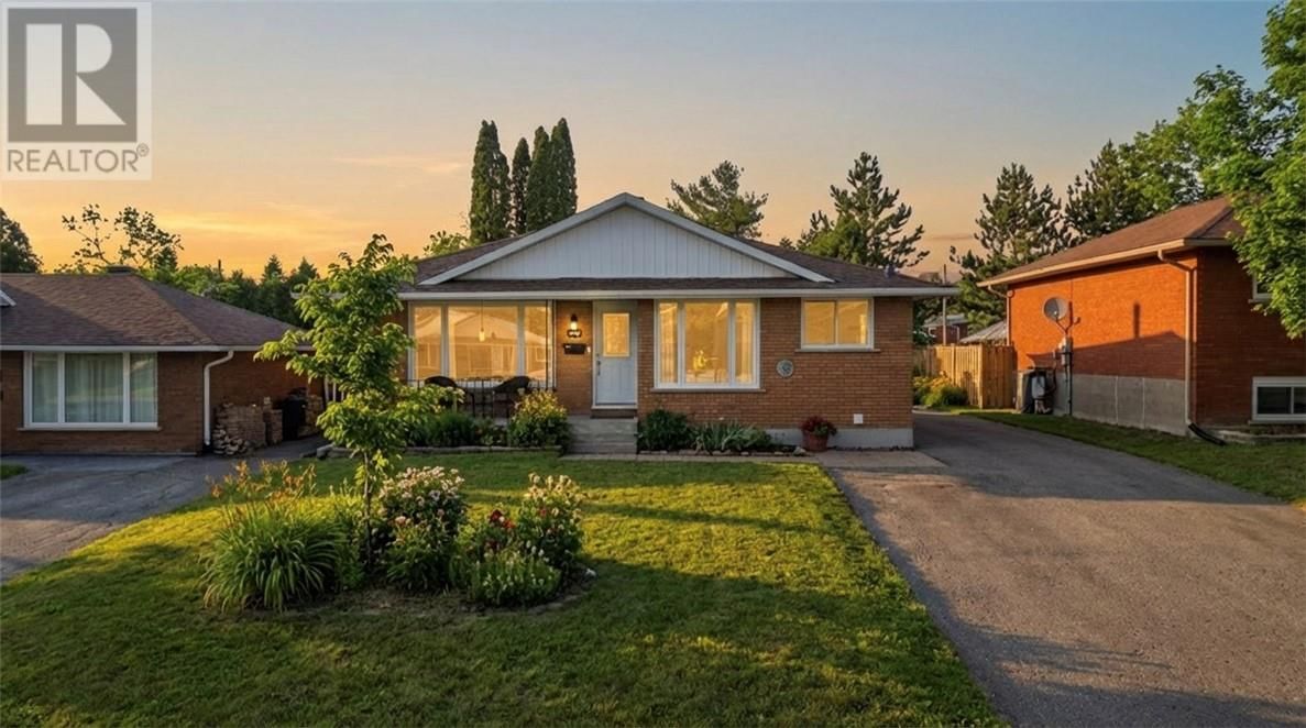 1004 BUCKINGHAM DRIVE Image 4