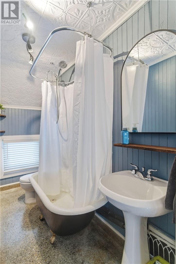 339 MONTAGUE AVENUE Image 12