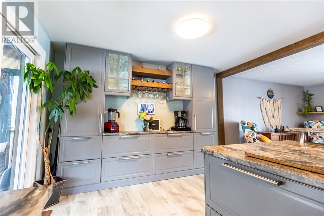 25 GOODMAN AVENUE Image 12