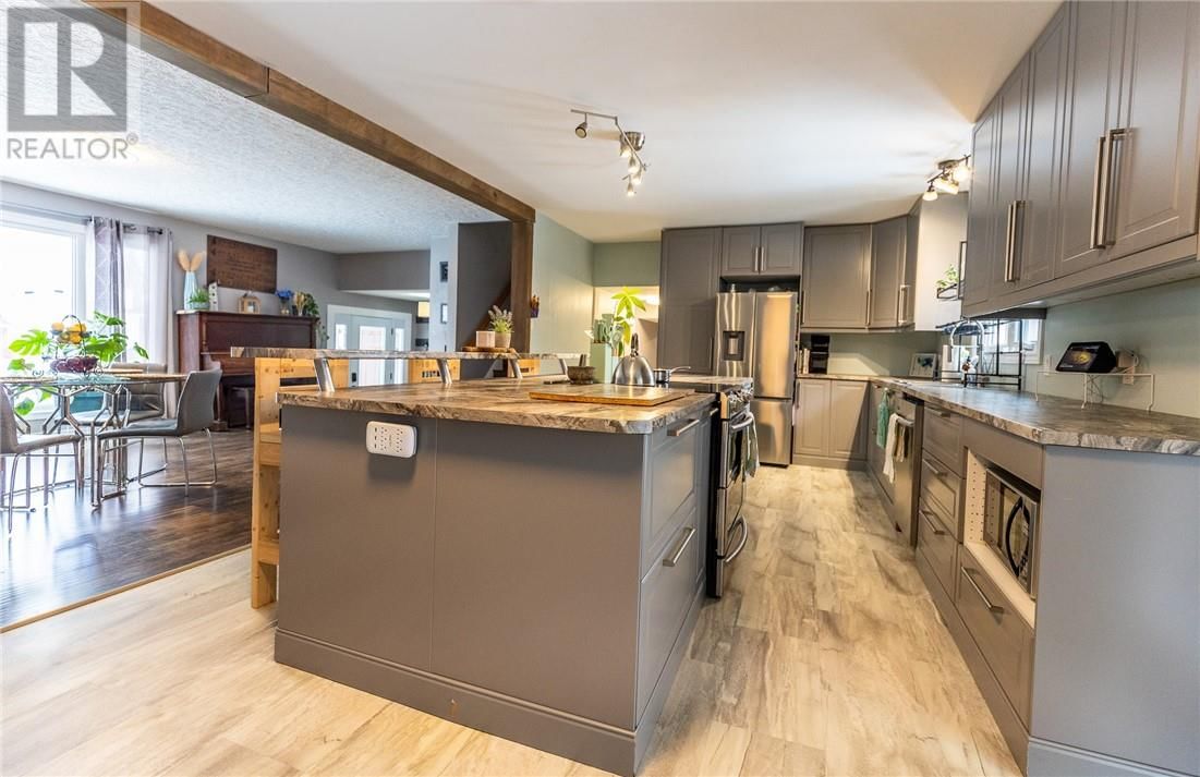 25 GOODMAN AVENUE Image 13