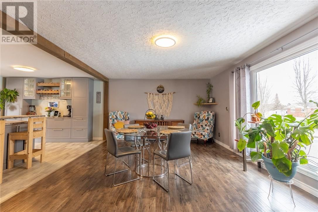 25 GOODMAN AVENUE Image 4