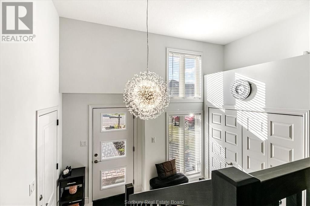 178 ECLIPSE COURT Image 7