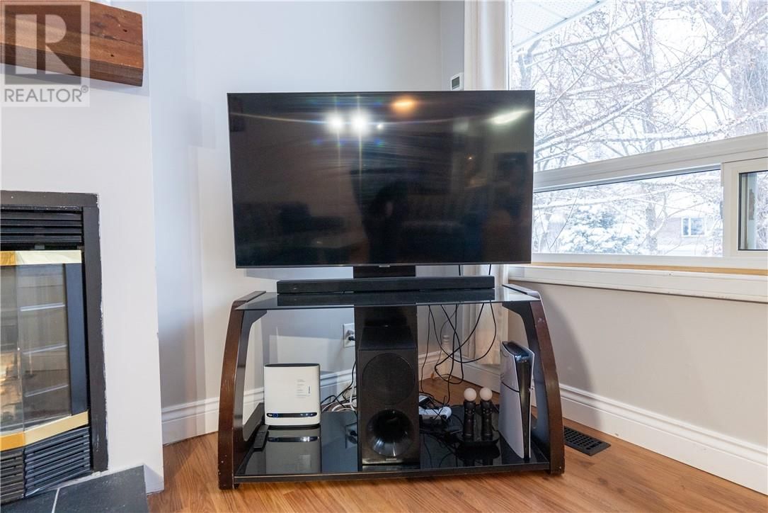 2434 BLYTH ROAD Image 14