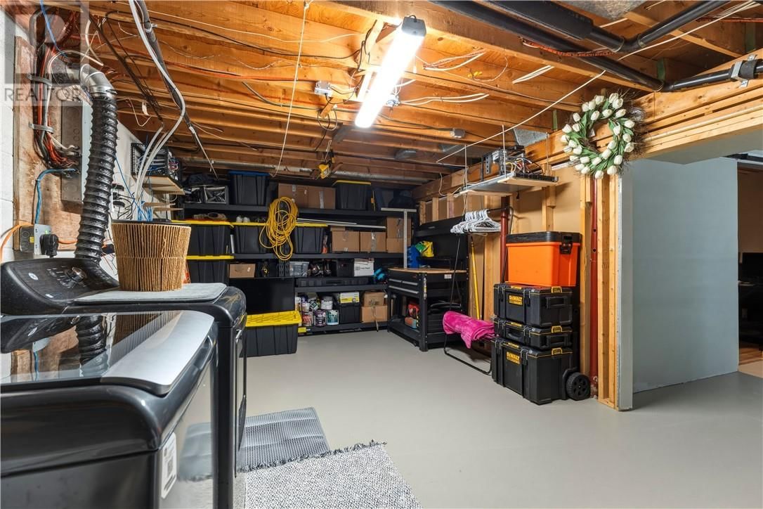 18 BEECH CRESCENT Image 23