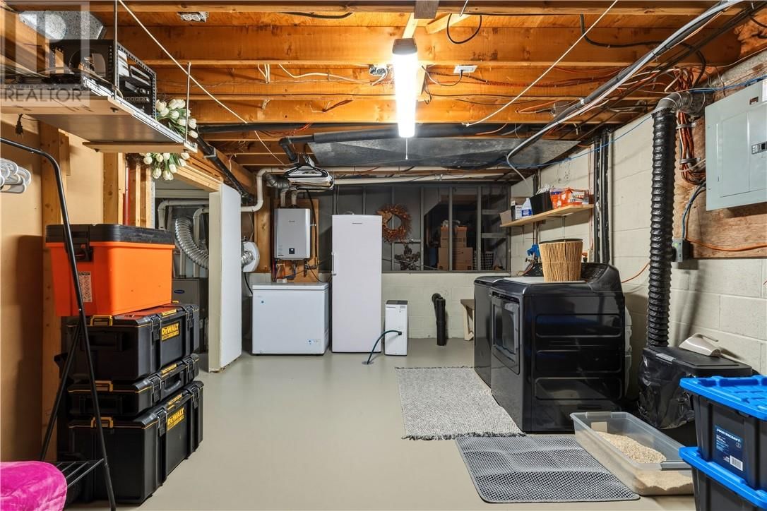 18 BEECH CRESCENT Image 24