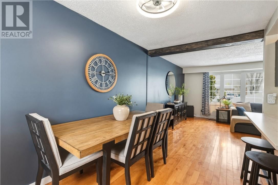 18 BEECH CRESCENT Image 6