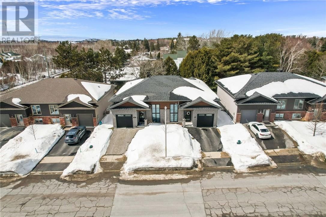 111 TRAILRIDGE DRIVE Image 4