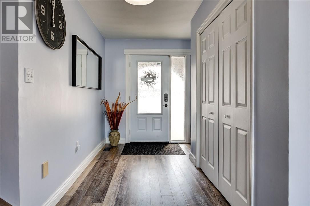 41 OAK STREET Image 7