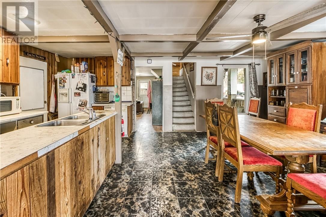 591 NORTHERN CENTRAL Image 10