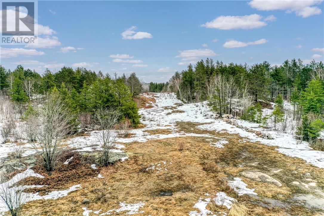 591 NORTHERN CENTRAL Image 15