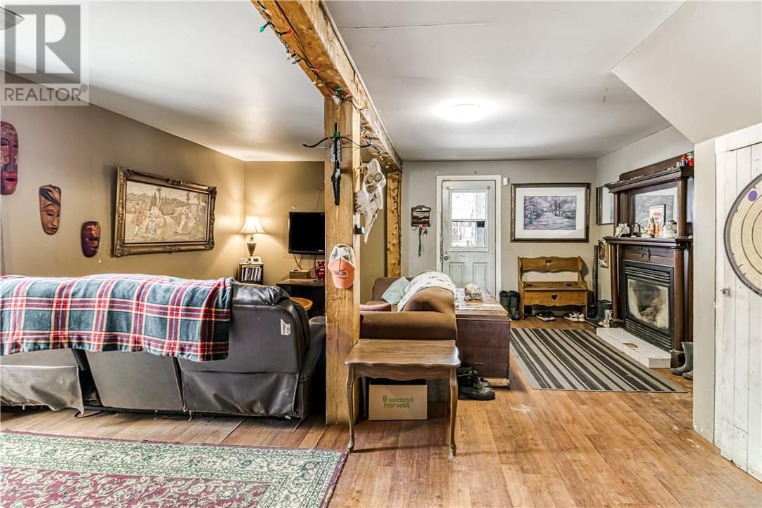 591 NORTHERN CENTRAL Image 16