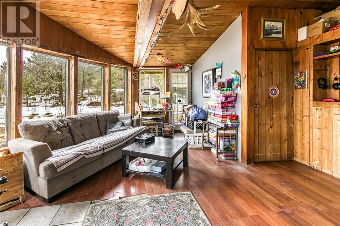 591 NORTHERN CENTRAL Image 18