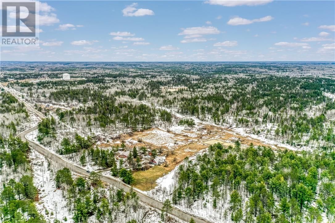 591 NORTHERN CENTRAL Image 24