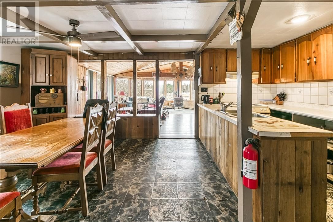 591 NORTHERN CENTRAL Image 27