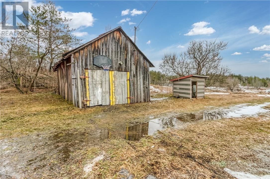 591 NORTHERN CENTRAL Image 4