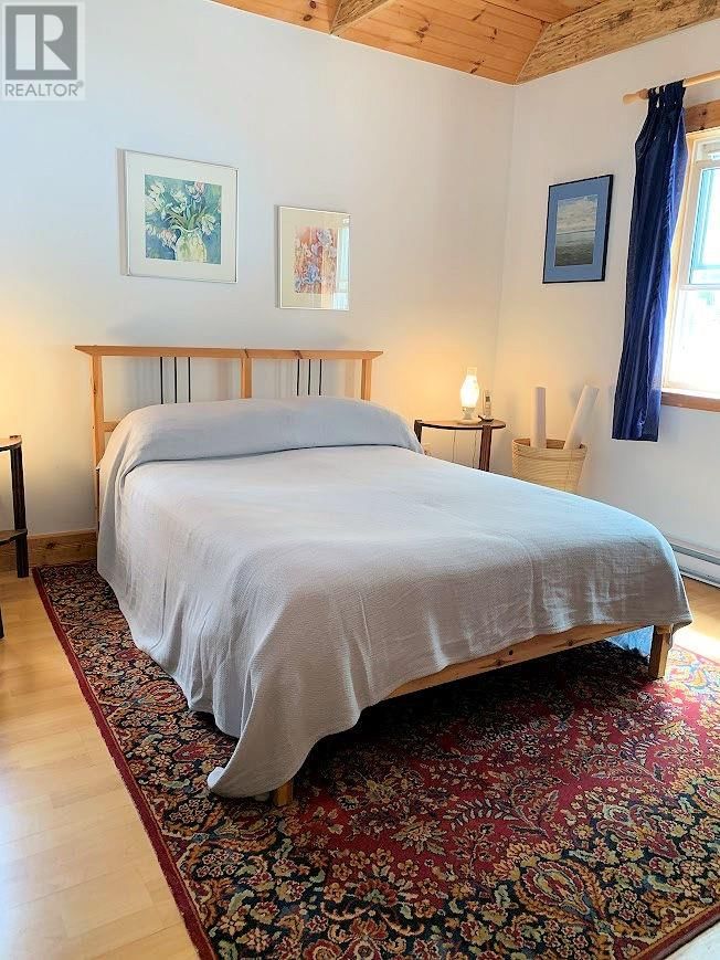 642 WATER STREET Image 21