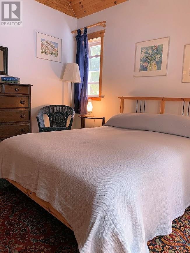 642 WATER STREET Image 22