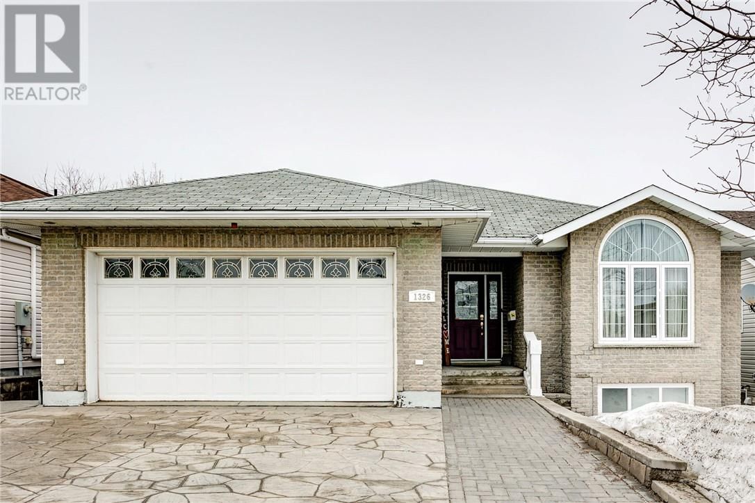 1326 ATTLEE AVENUE Image 1