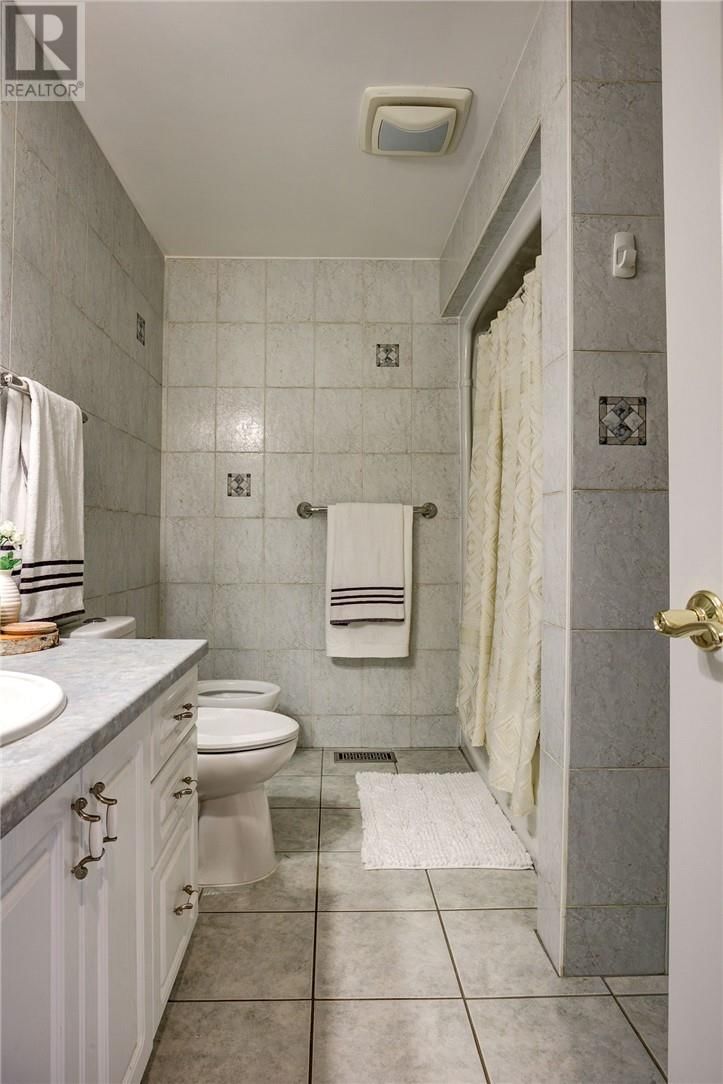 1326 ATTLEE AVENUE Image 10