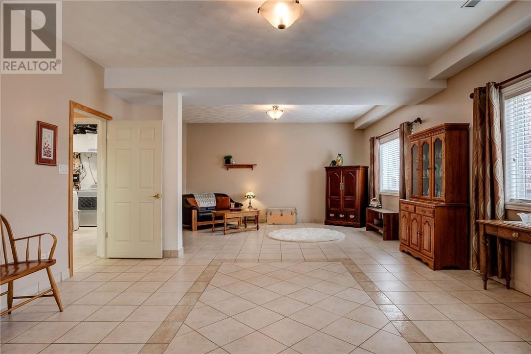 1326 ATTLEE AVENUE Image 19