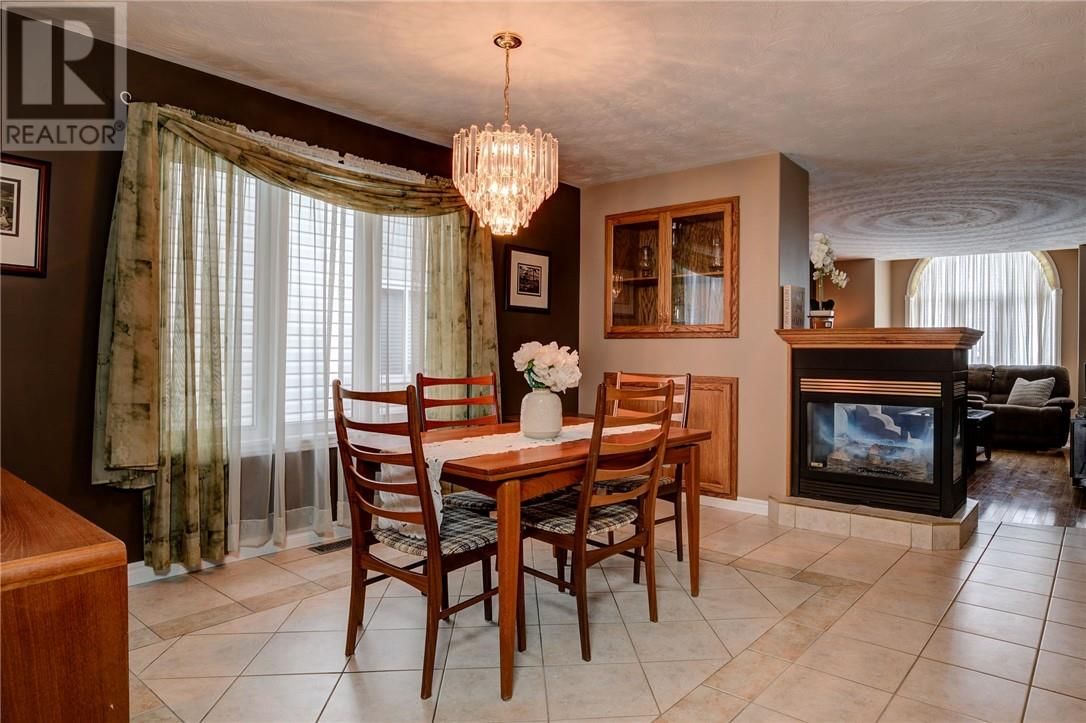 1326 ATTLEE AVENUE Image 4