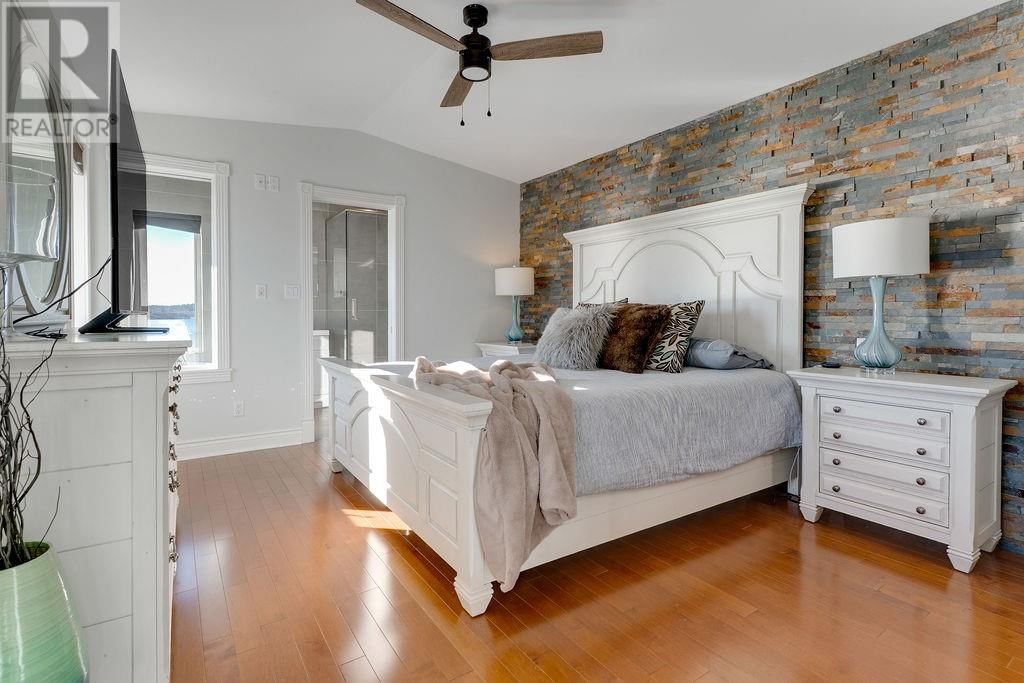 400 SECOND AVENUE Image 24