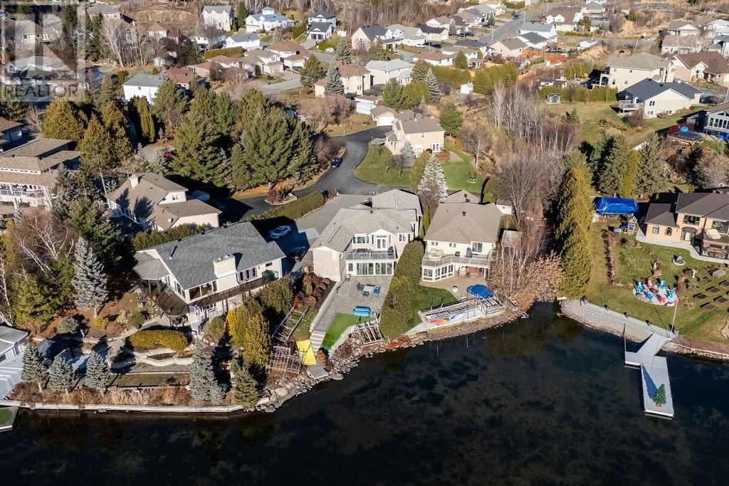 400 SECOND AVENUE Image 63