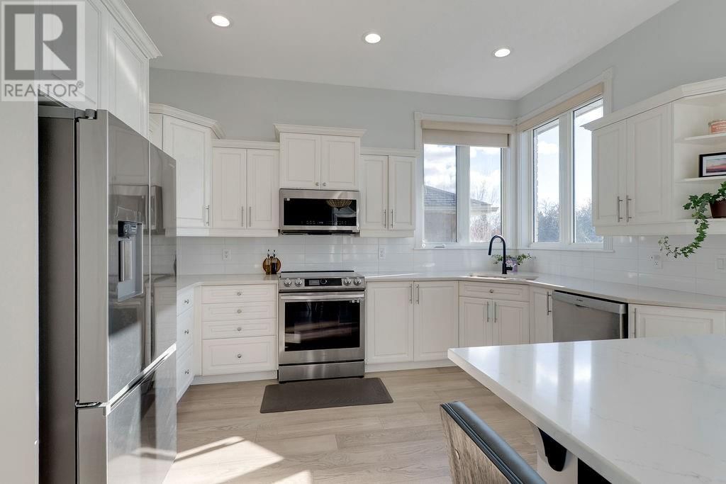 400 SECOND AVENUE Image 8