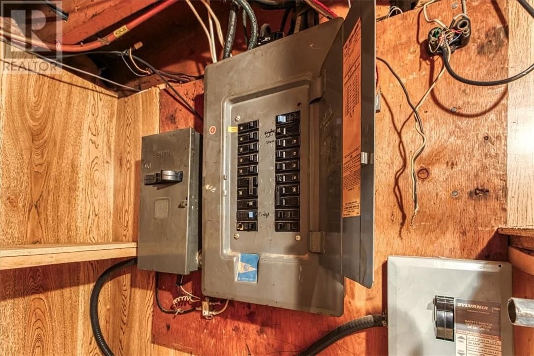 29 ARLINGTON DRIVE Image 31