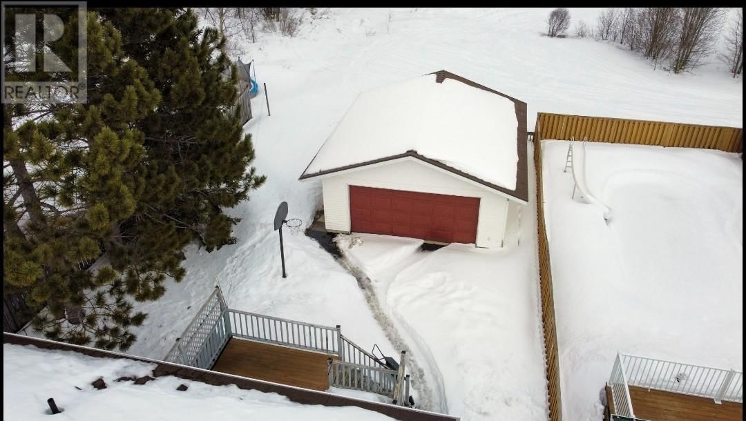 3274 PERCY AVENUE Image 27