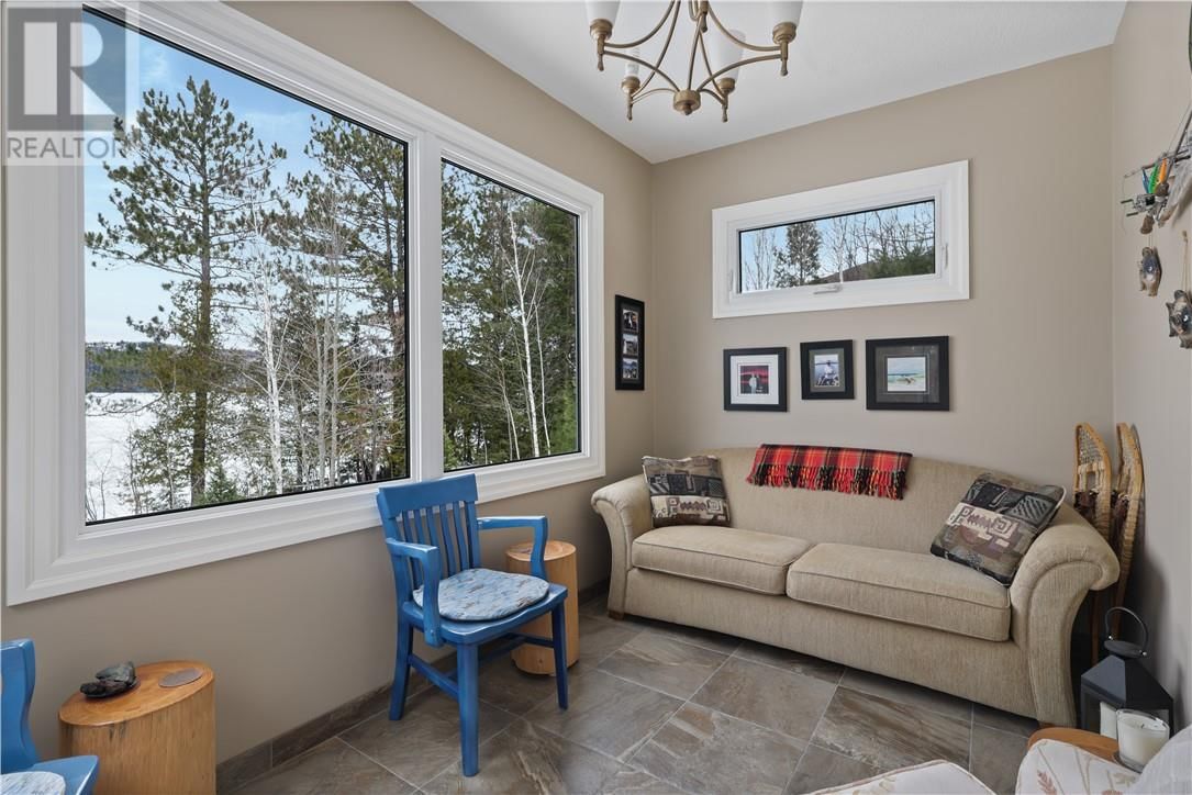 82 BOBCAT TRAIL Image 13