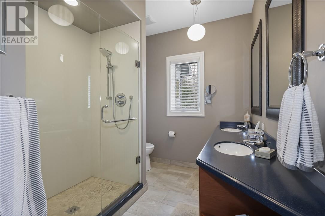 82 BOBCAT TRAIL Image 19