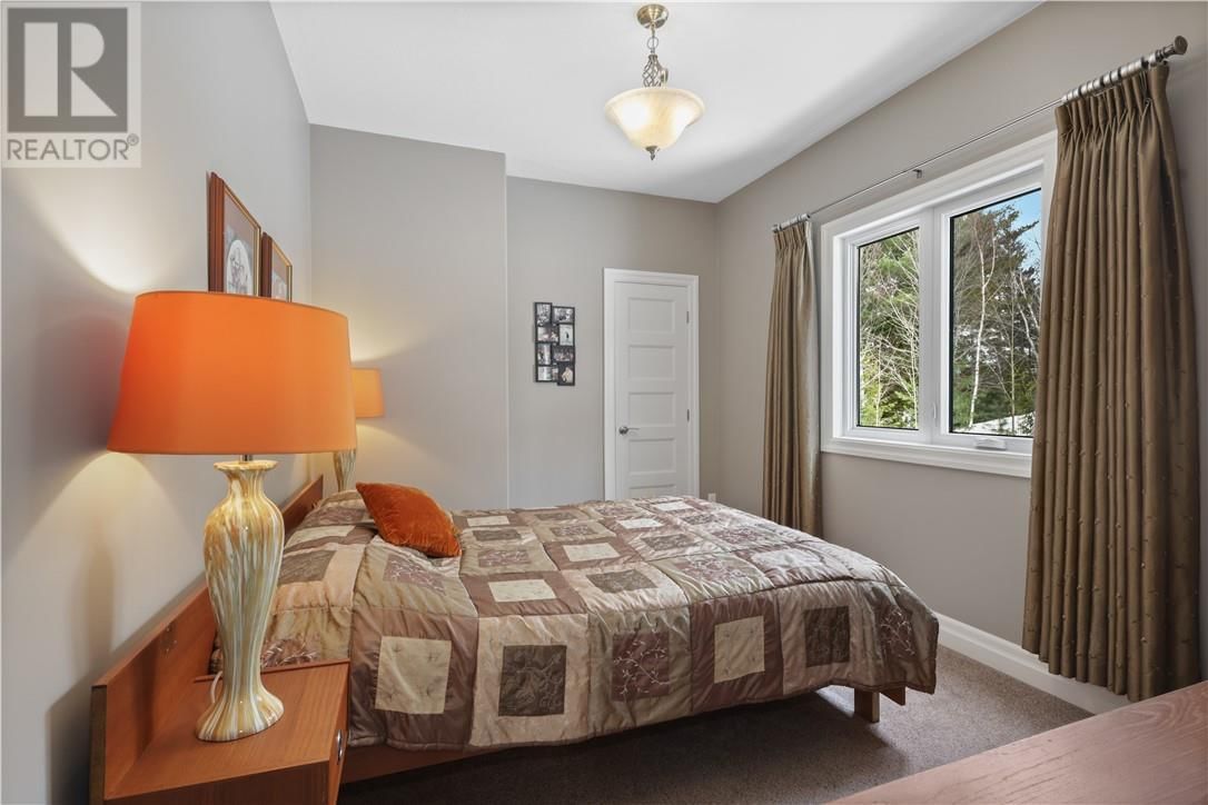 82 BOBCAT TRAIL Image 23