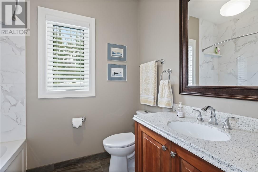 82 BOBCAT TRAIL Image 24