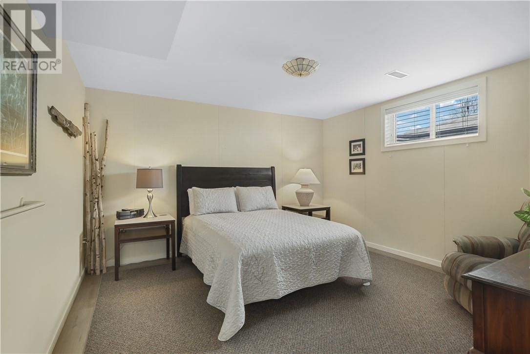 82 BOBCAT TRAIL Image 33