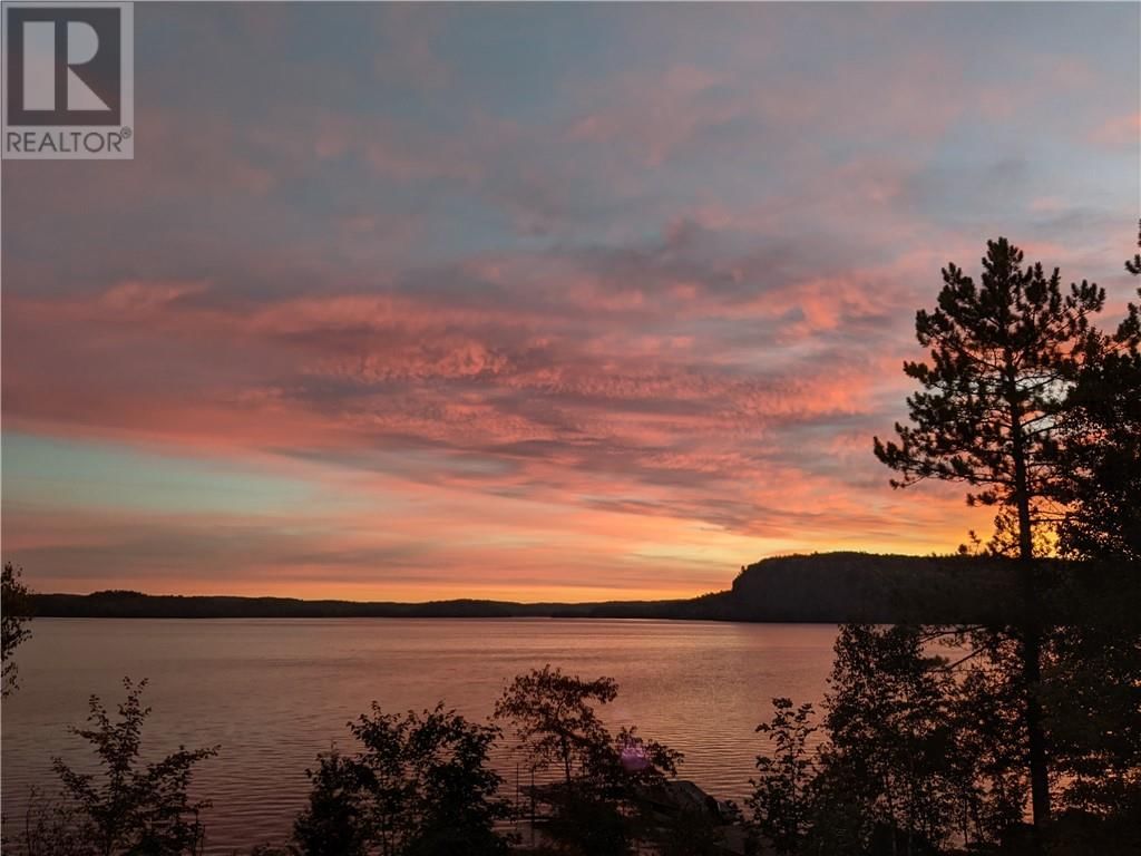 82 BOBCAT TRAIL Image 47