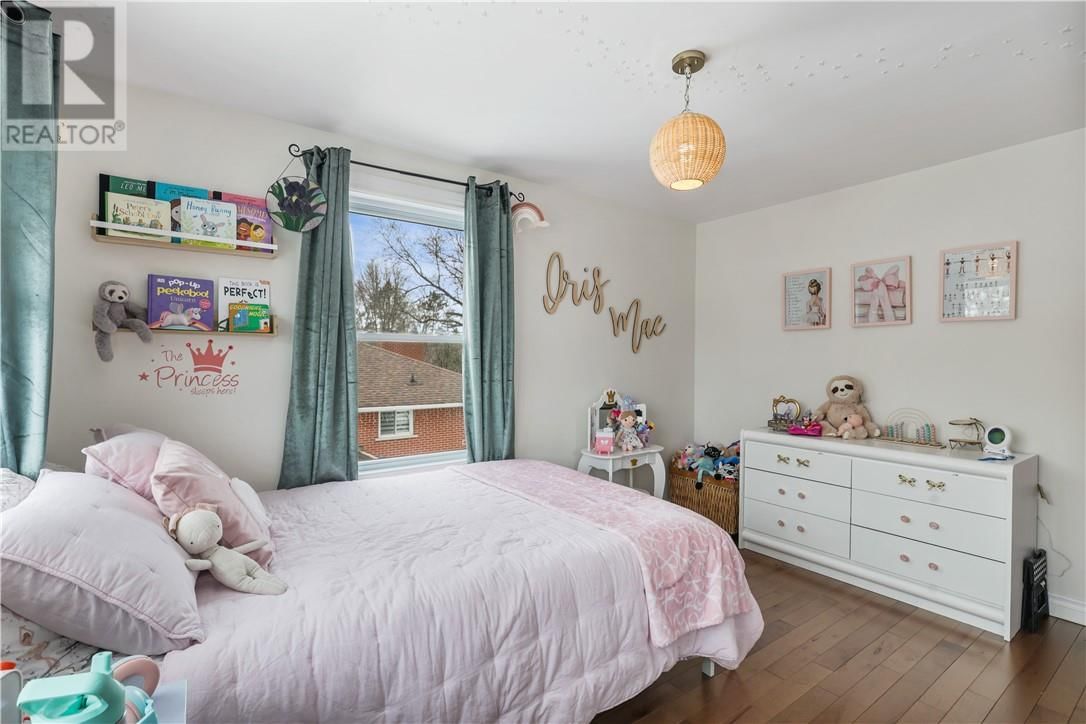 247 SPANISH RIVER DRIVE Image 39