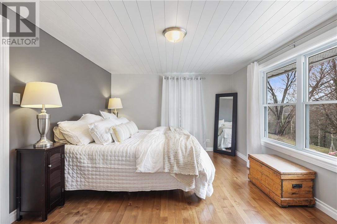 247 SPANISH RIVER DRIVE Image 42