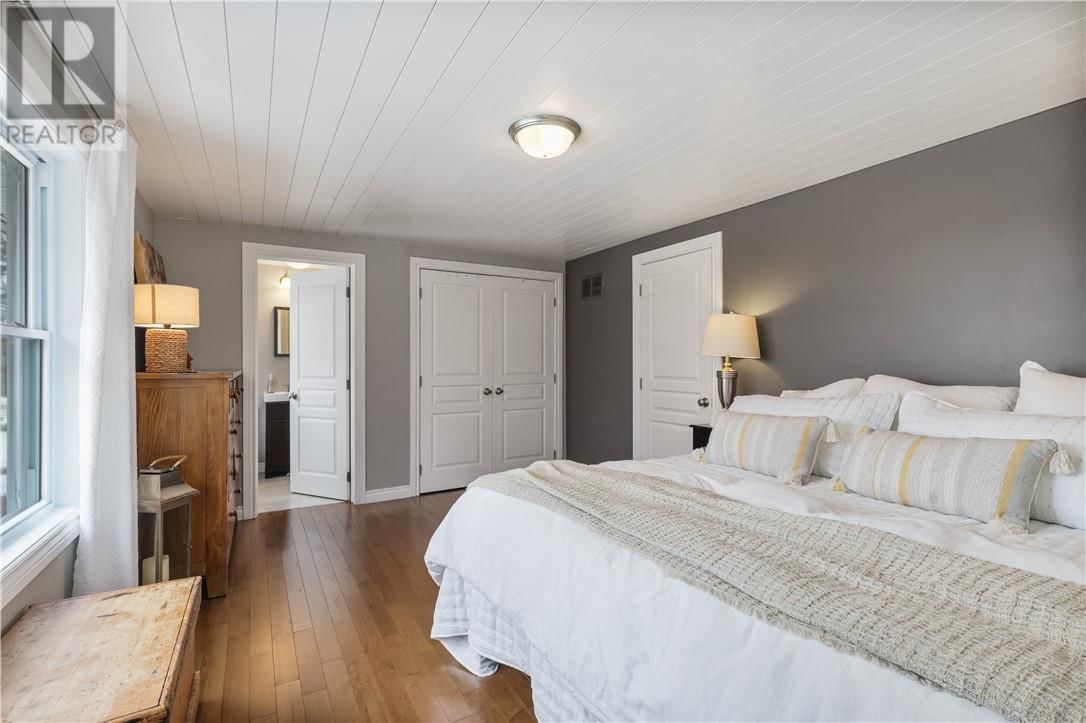 247 SPANISH RIVER DRIVE Image 43