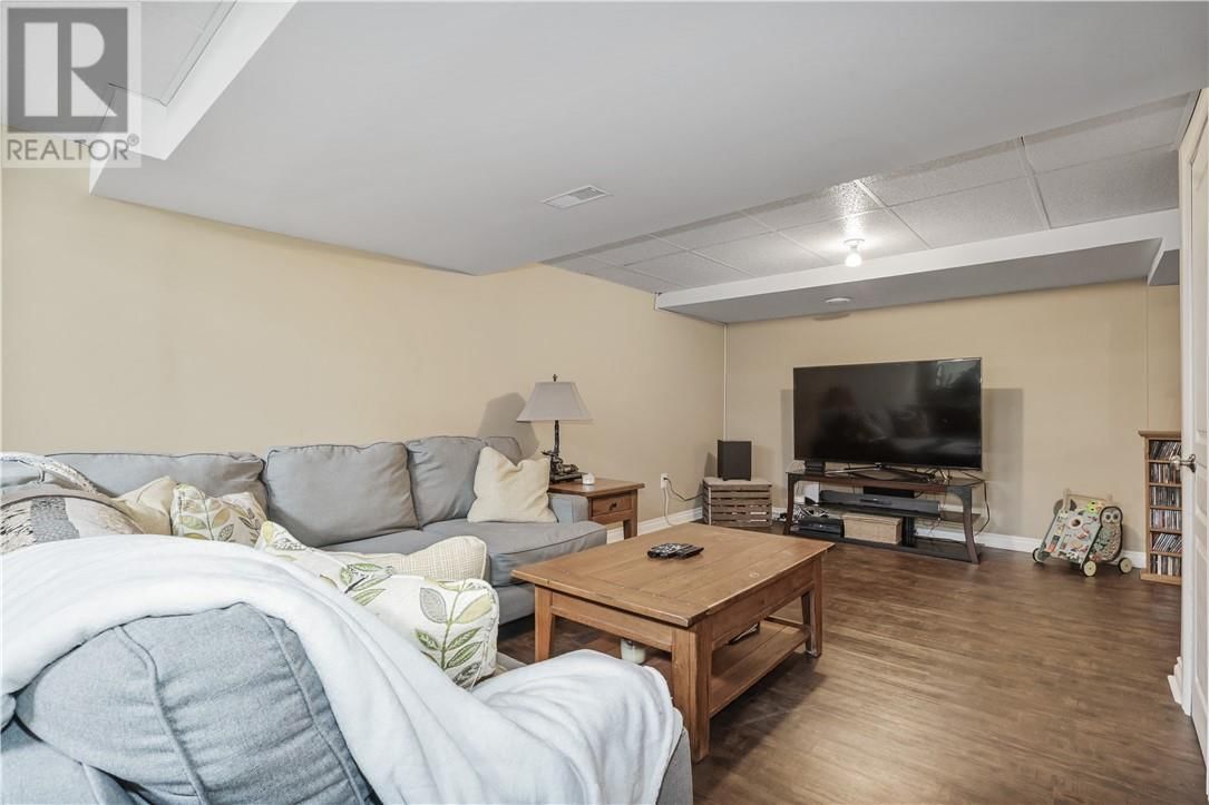 247 SPANISH RIVER DRIVE Image 49