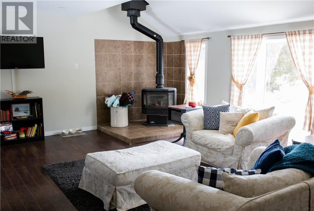 6332 HWY 542 Image 19