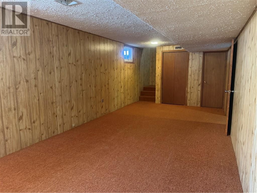 4418 THERESA AVENUE Image 15