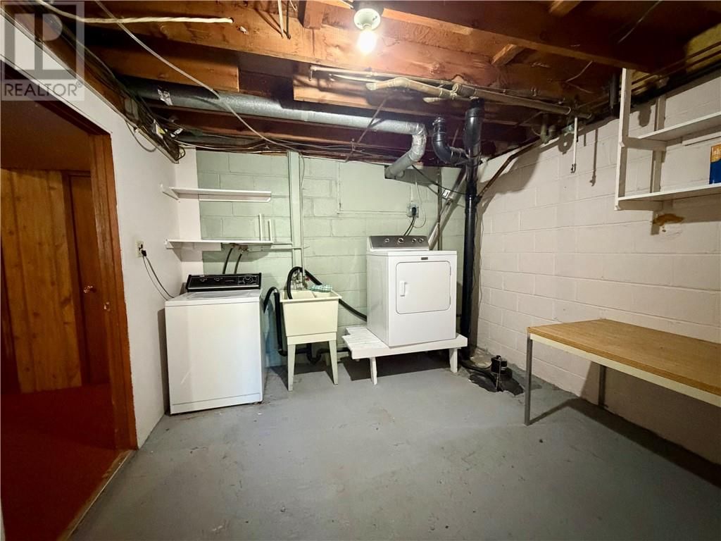 4418 THERESA AVENUE Image 17